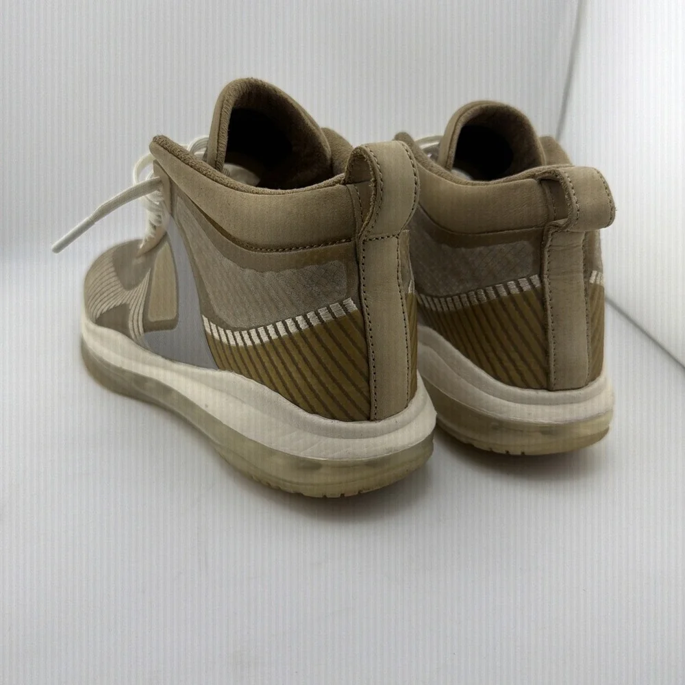 Nike does looking comfortable